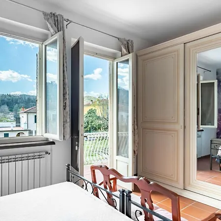 Guesthost - Ponte A Moriano With Private Parking&garden! * Lucca