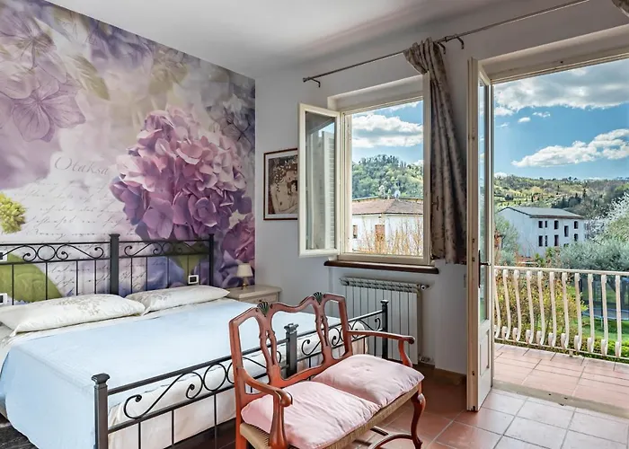 Ponte A Moriano With Private Parking&garden! Апартаменты Лукка